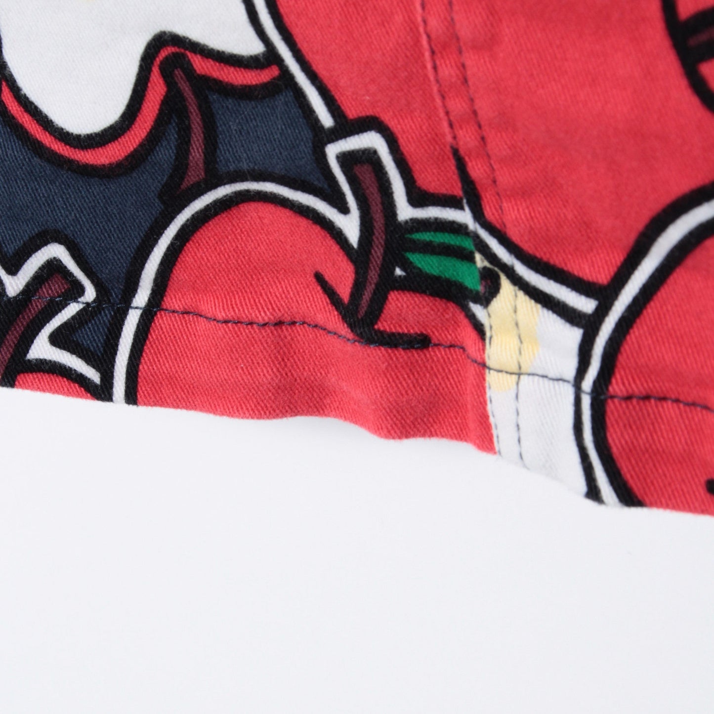 パワフルコットンストレッチ　スノーパウダーピーチ　リンゴプリント　スカート